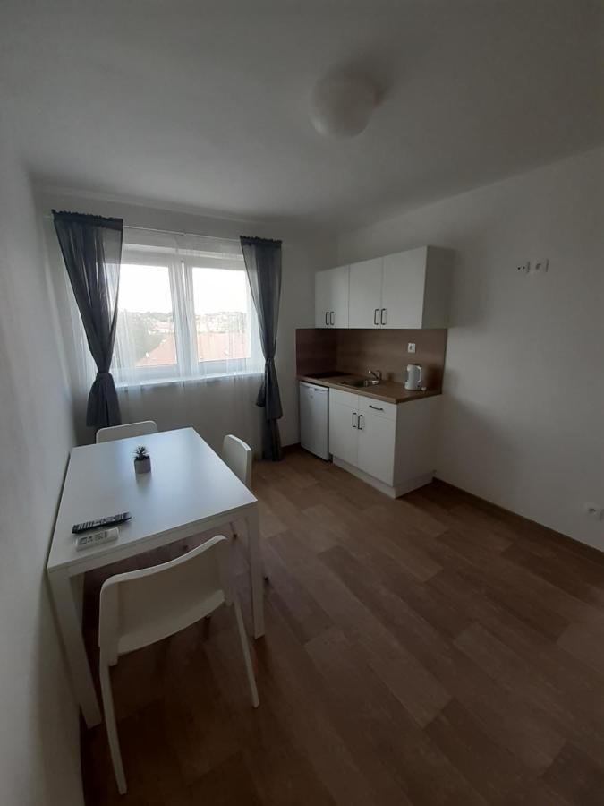 Valen Apartmany Valtice Exterior photo